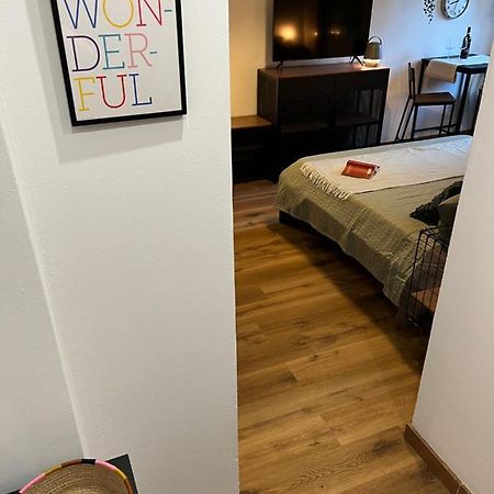 Stylish Apartment 3 Km Away From Duomo - Netflix, Wi-Fi, All Comforts Included Milán Exterior foto