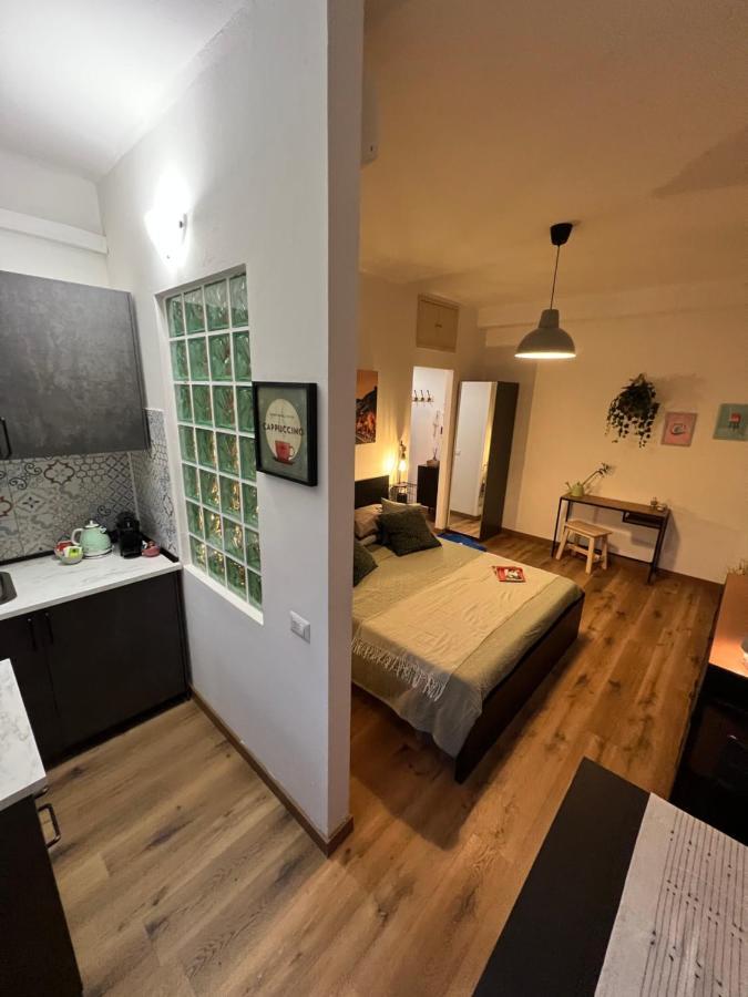 Stylish Apartment 3 Km Away From Duomo - Netflix, Wi-Fi, All Comforts Included Milán Exterior foto